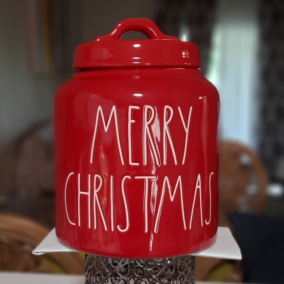 ππ§π»βπRae Dunn Merry Christmas Cani - Picture 1 of 4